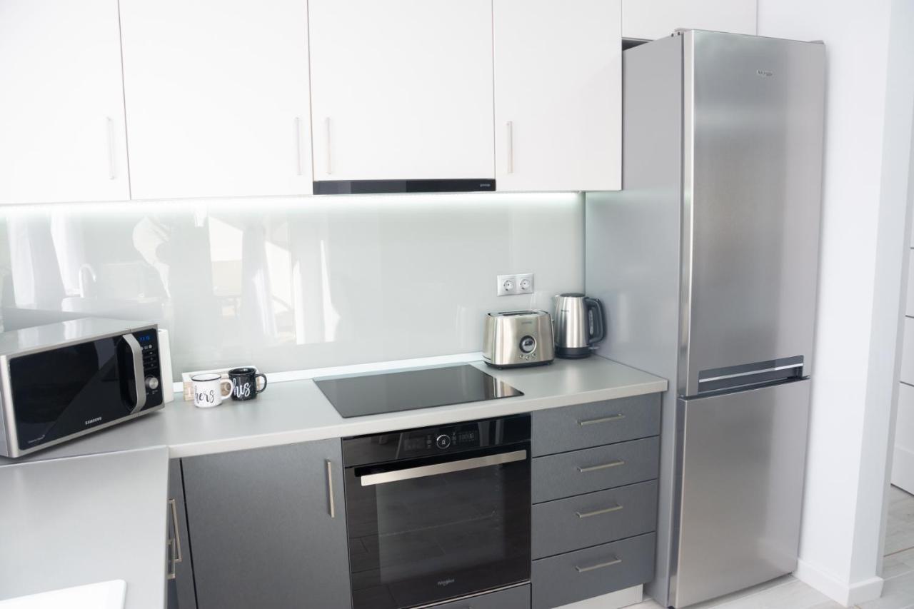 Gala Residence In Орадеа Екстериор снимка